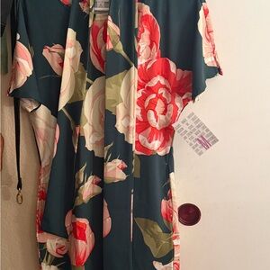 LuLaRoe Floral Short Sleeve Top - Red and Green
